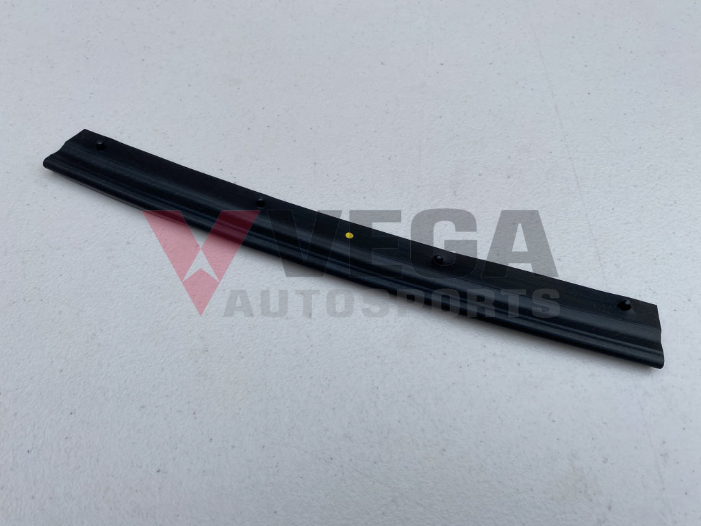 Hood Seal RHS to suit Nissan Skyline R33 GTR *Out of Production* - Vega Autosports