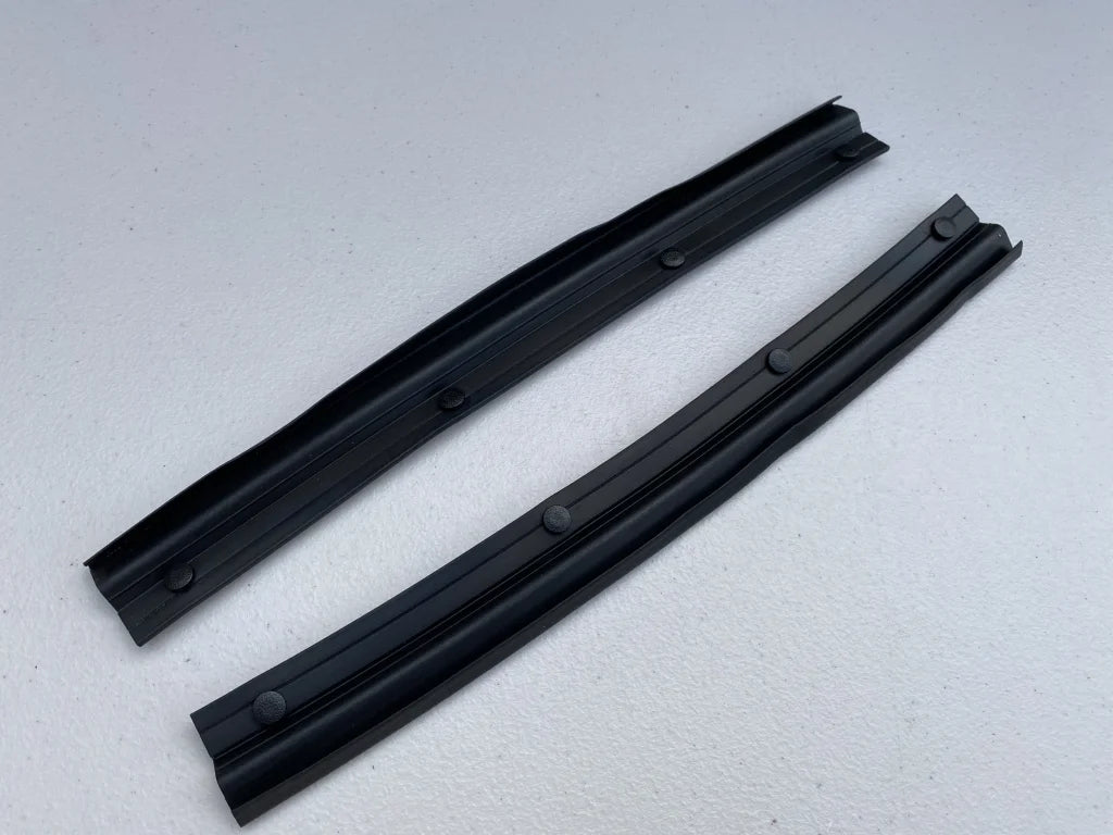 Hood Seal Set RHS/LHS to suit Nissan Skyline R33 GTR *Out of Production* - Vega Autosports