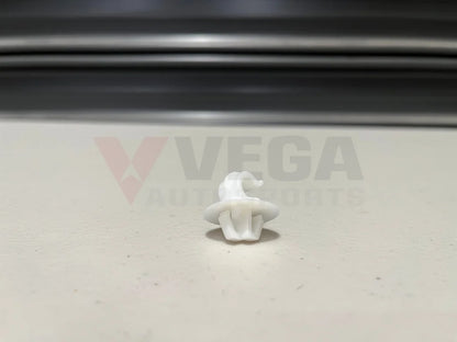 Hood Support Clip To Suit Mitsubishi Lancer Evolution 3 / 4 5 6 6.5 Tme Cp9A Exterior