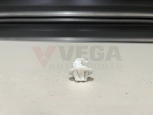 Hood Support Clip To Suit Mitsubishi Lancer Evolution 3 / 4 5 6 6.5 Tme Cp9A Exterior