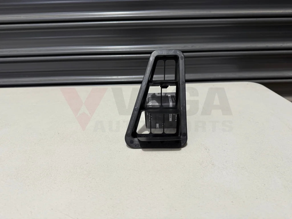 HVAC Rear Vent Duct to suit Mitsubishi Lancer Evolution 7 / 8 / 9 CT9A MR460484 Exterior