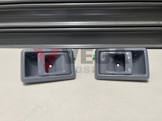 Inner Door Handle Set (Rhs / Lhs) Grey To Suit Landcruiser 78 79 70 Series 69205-10040-B7
