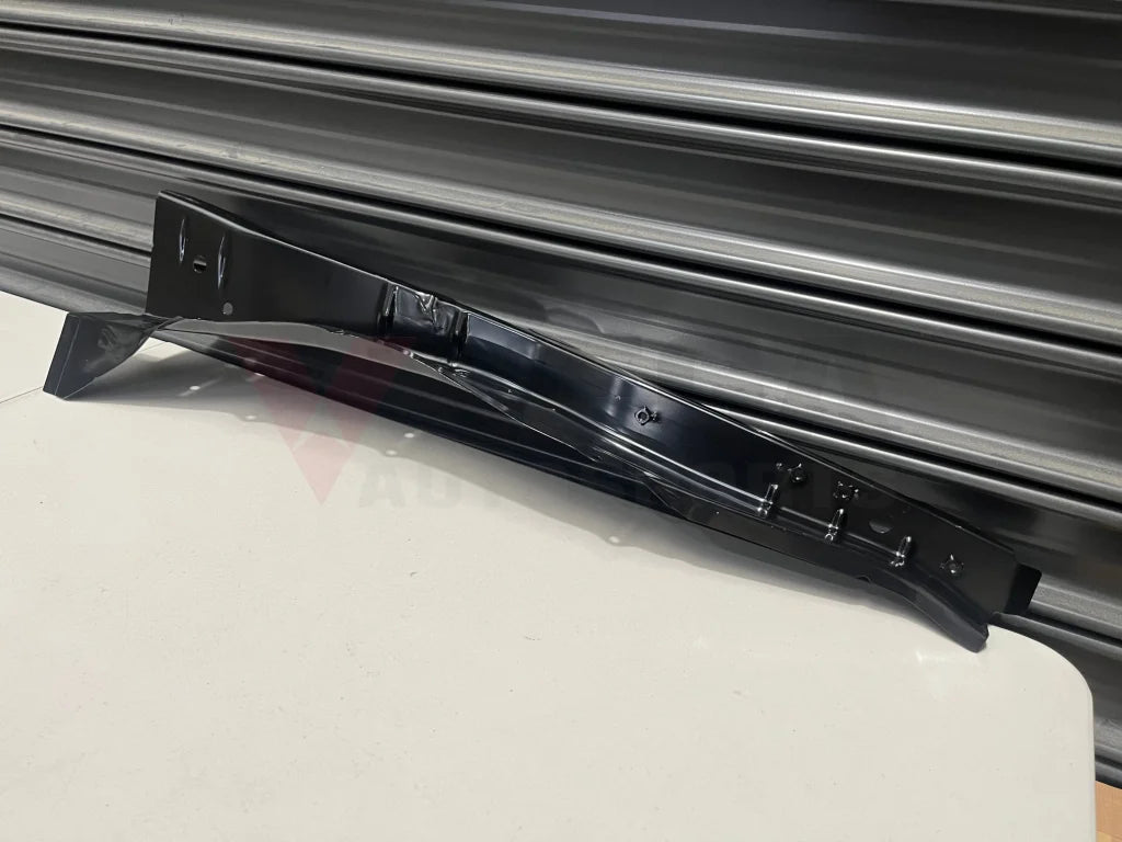Inner Hood Ledge Assembly Rhs To Suit Nissan R34 Gtr 64110-Aa030 Body Panels