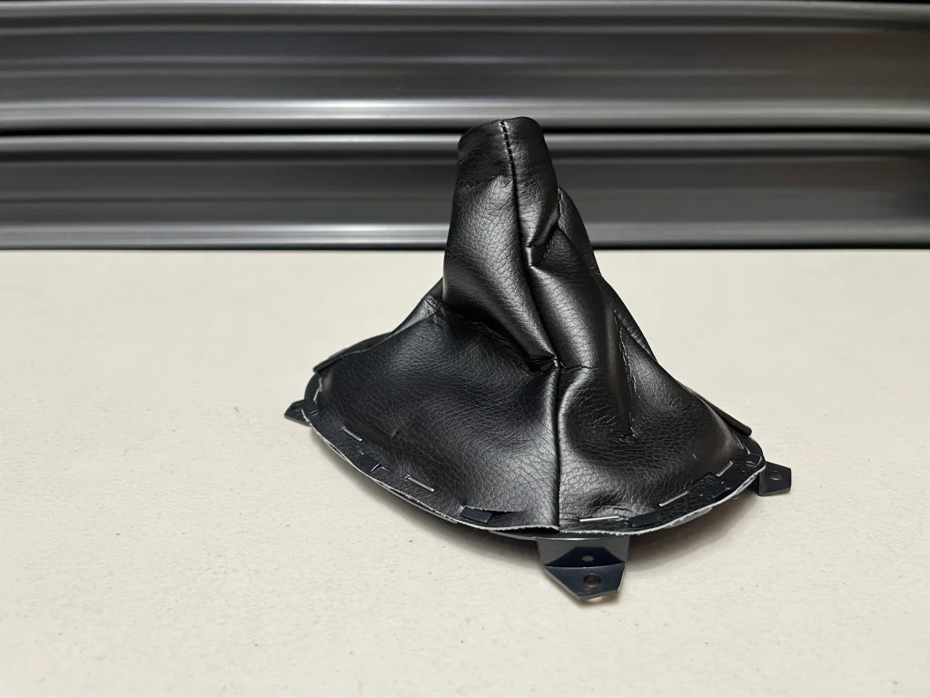 Interior Shift Boot To Suit Mazda Rx7 Fd3S 1993-2002 F100-64-330C-00