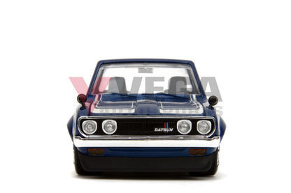JDM Tuners - 1972 Datsun 620 1:24 Scale Diecast Vehicle Merchanandise
