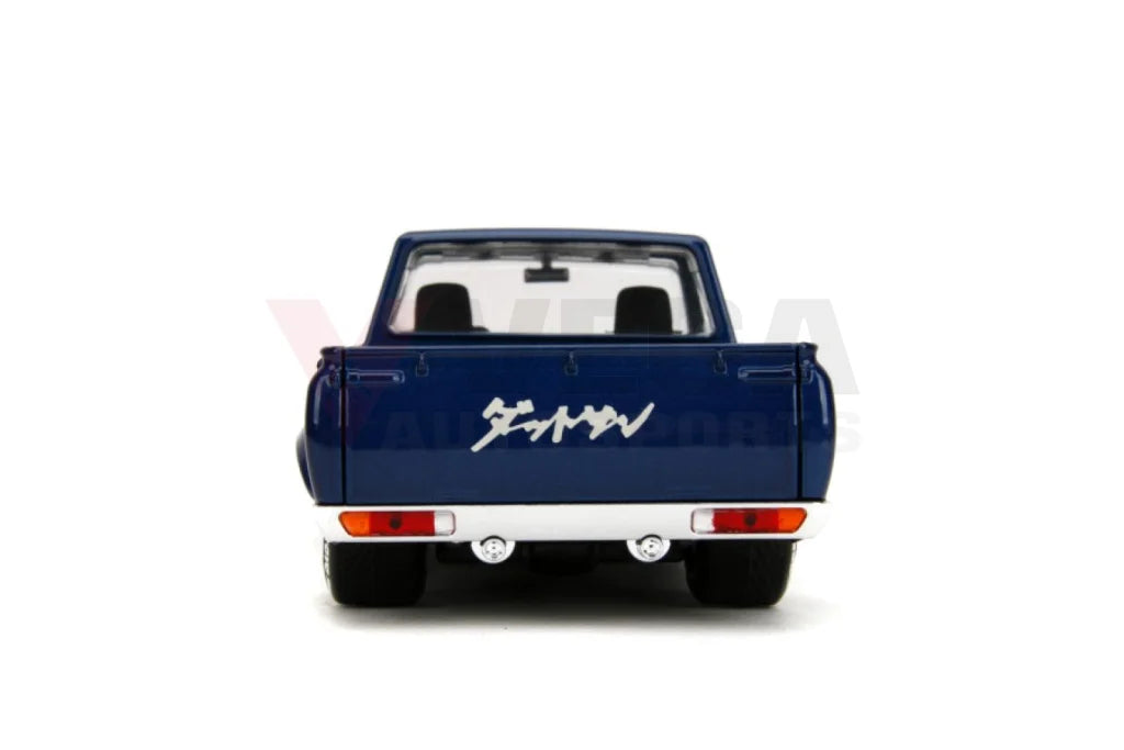 JDM Tuners - 1972 Datsun 620 1:24 Scale Diecast Vehicle Merchanandise