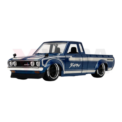 JDM Tuners - 1972 Datsun 620 1:24 Scale Diecast Vehicle Merchanandise