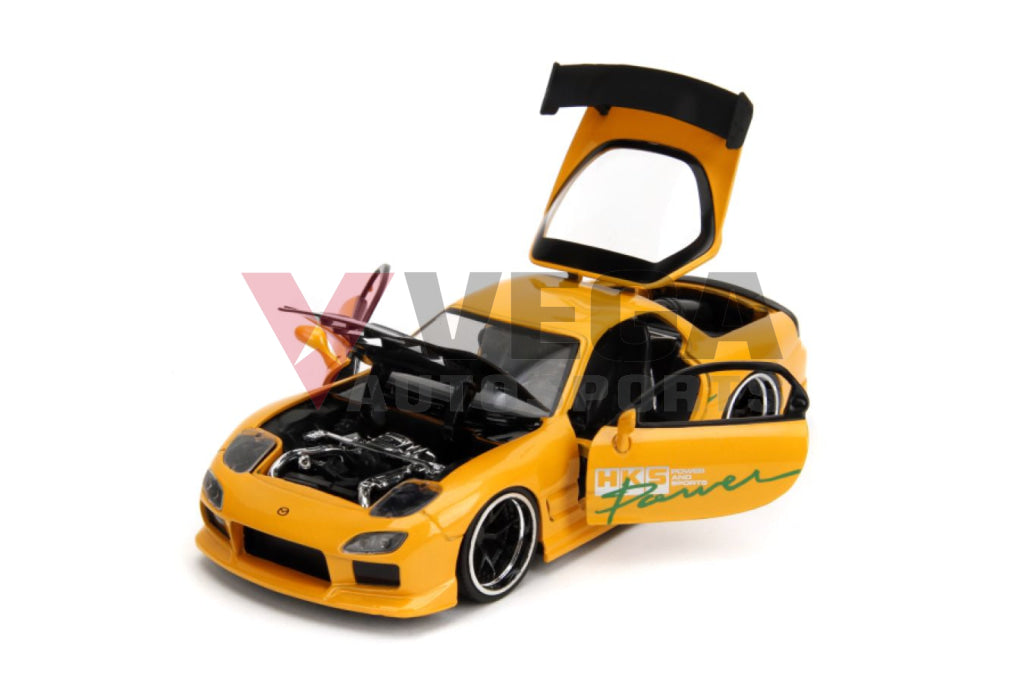 JDM Tuners - 1993 Mazda RX-7 1:24 Scale Diecast Vehicle Merchanandise