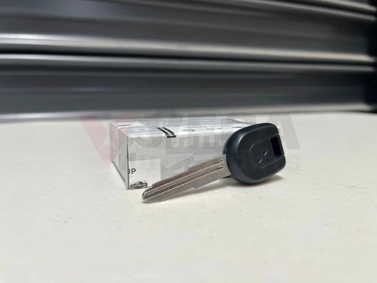 Key Blank To Suit Mitsubishi Evolution 8 Ct9A Mr587430 Interior