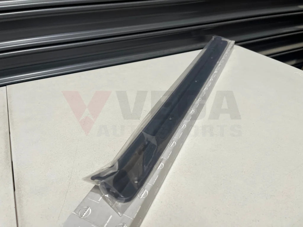 Kicker / Scuff Plate RHS to suit Nissan 300ZX Z32 76951-46P00 Interior