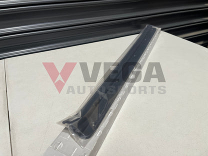 Kicker / Scuff Plate RHS to suit Nissan 300ZX Z32 76951-46P00 Interior
