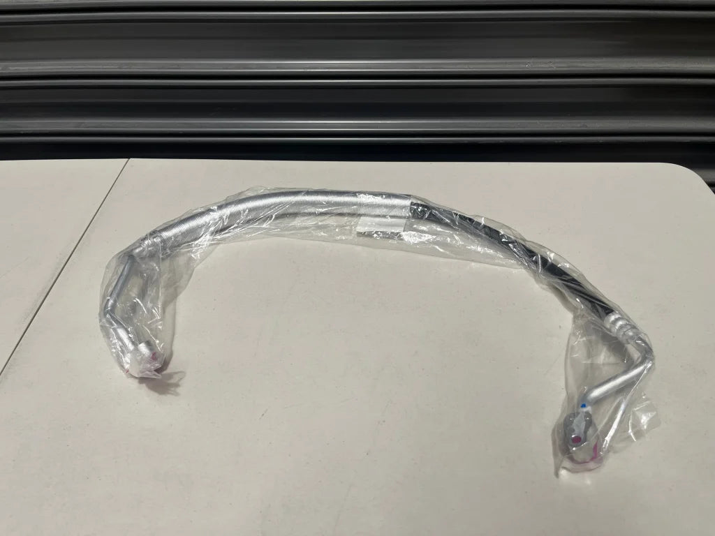 Lower A/C Hose To Suit Mitsubishi Lancer Evolution 4 / 5 6 Cn9A Mr201441 Electrical