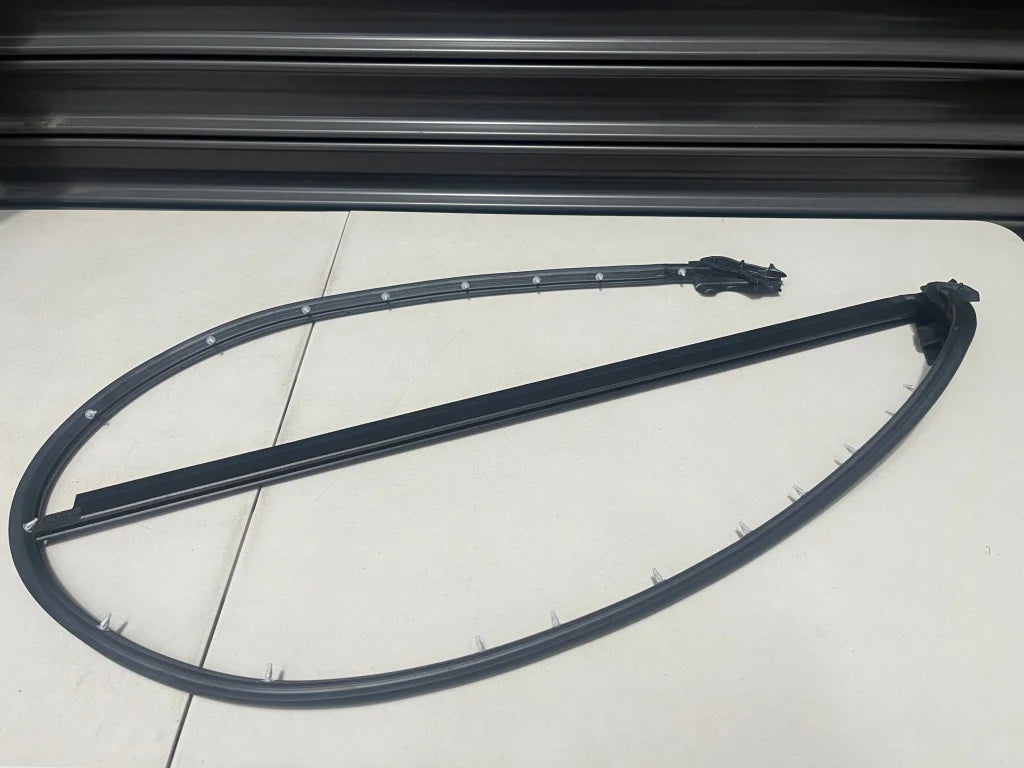 Lower Door Weatherstrip Lhs To Suit Nissan R35 Gtr 80831-62B0A Body Mouldings / Seals