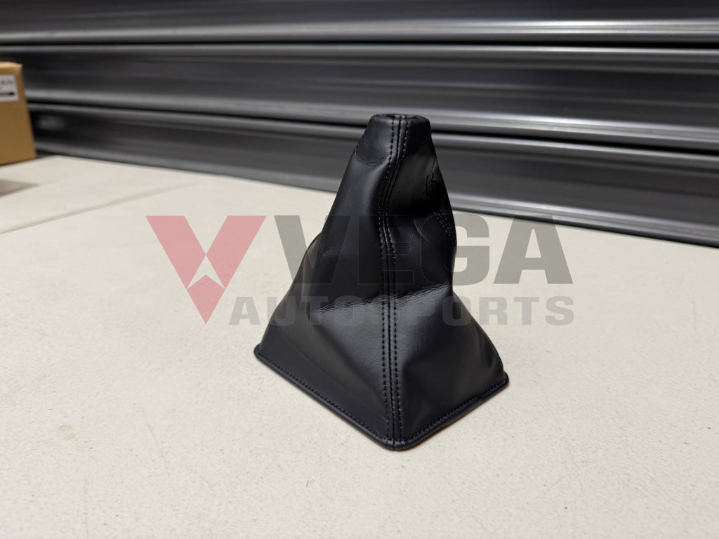 Manual Shifter Boot to suit Toyota Chaser JZX100 58808 22120 C0 Interior