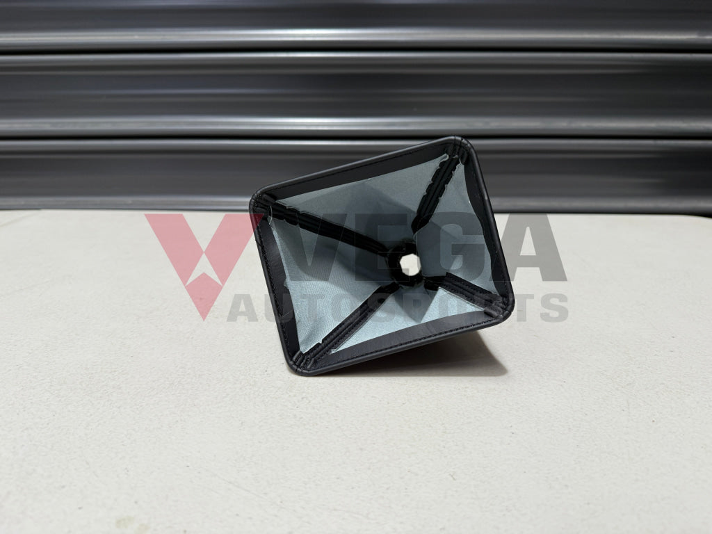 Manual Shifter Boot to suit Toyota Chaser JZX100 58808 22120 C0 Interior