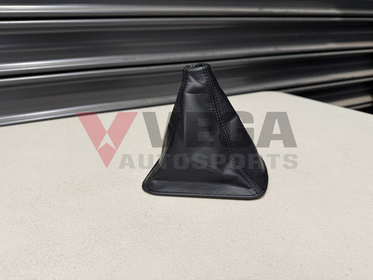 Manual Shifter Boot to suit Toyota Chaser JZX110 / Mark II 58808 22130 C0 Interior