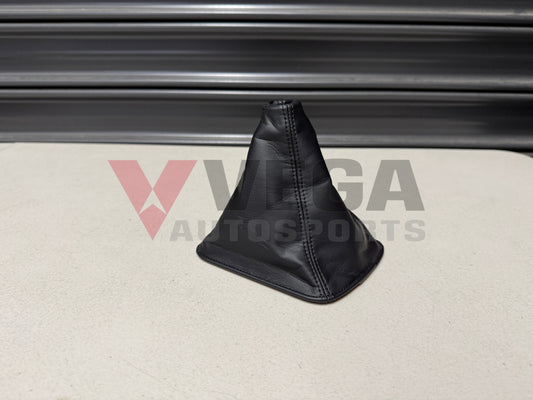 Manual Shifter Boot to suit Toyota Chaser JZX110 / Mark II 58808 22130 C0 Interior