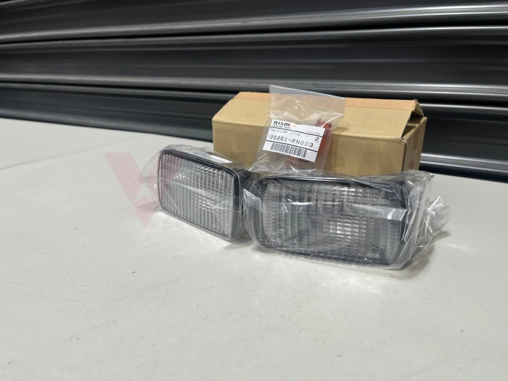 Nismo Front Indicator Set (Clear) - To Suit Nissan Skyline R34 Gtr / 20Gt 25Gt 25Gt-4 25Gt-T Gt-V