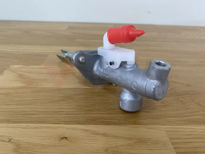 Nissan Clutch Master Cylinder To Suit Fairlady 350Z 2007-2008 Vq35Hr Gearbox And Transmission