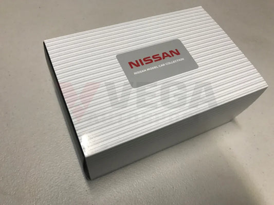 Nissan GTR Nismo 1:43 Scale Model - Chrome - Vega Autosports