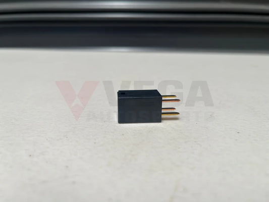 Oem A/C Control Equipment Relay To Suit Mitsubishi Lancer Evolution 8 / 9 Mr538851 8627A008