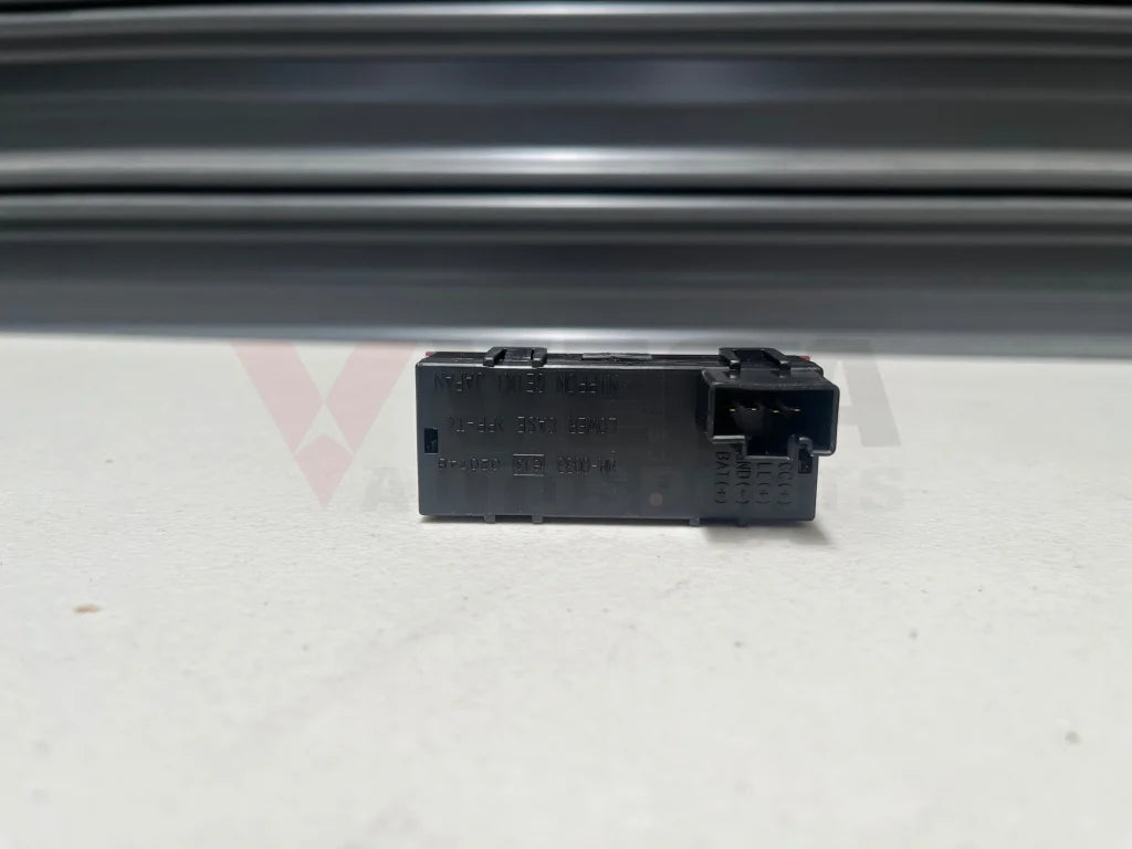 Oem Clock To Suit Mitsubishi Lancer Evolution 8 / 9 Mr962799 Electrical