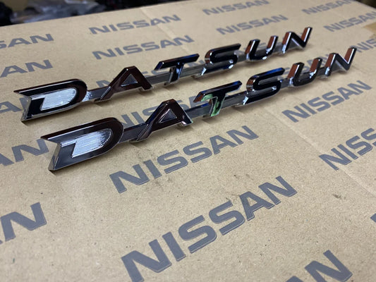 OEM 'Datsun' Front Fender Emblem Set to suit Datsun 510 1968-1973 - Vega Autosports