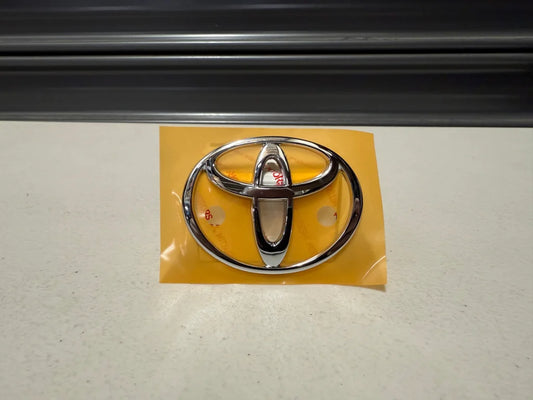OEM Front Emblem to suit Toyota MR2 / Supra JZA80 75314-17010 Emblems Badges and Decals