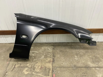 Oem Front Guard / Fender (Rhs) To Suit Nissan Silvia S15 Exterior