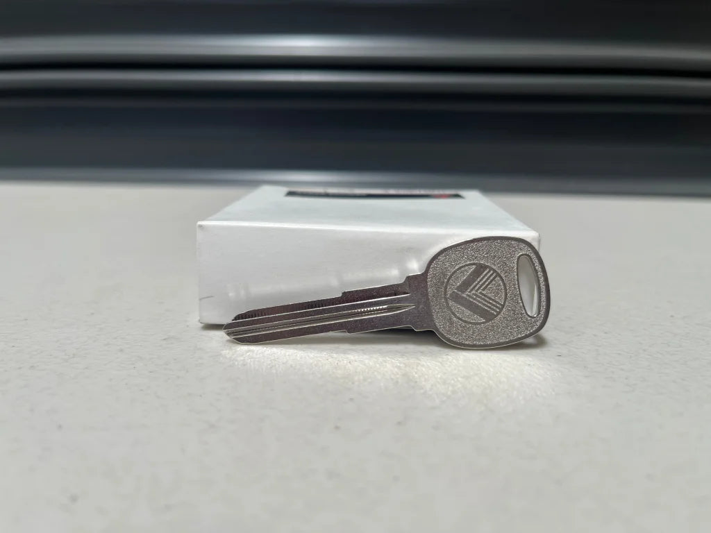 Oem Key Blank To Suit Mazda Mx5 Na8C 89-97 C009-76-202 Interior