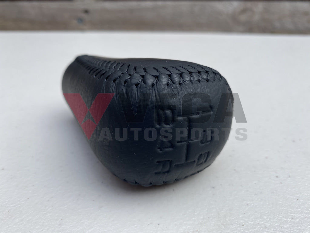 OEM Weighted Leather Shift Knob to suit Mitsubishi Lancer Evolution 4 / 5 (5-Speed M10x1.25) - Vega Autosports