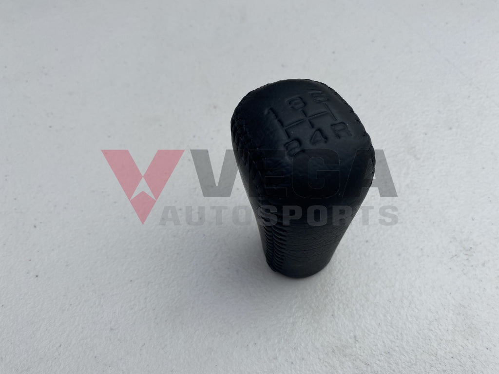 OEM Weighted Leather Shift Knob to suit Mitsubishi Lancer Evolution 4 / 5 (5-Speed M10x1.25) - Vega Autosports