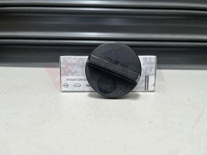 Oil Filler Cap To Suit Nissan S13 / S14 S15 R33 R34 C34 A31 N14 N15 N16 15255-1P103 Engine