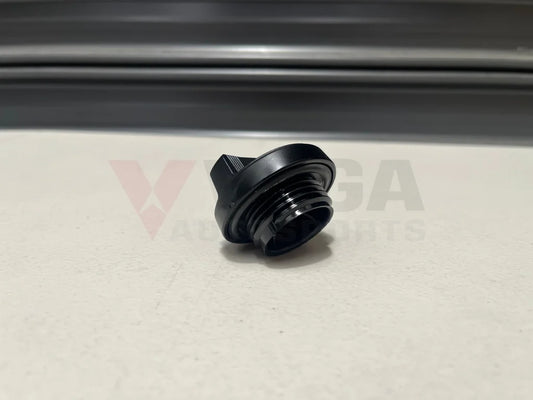 Oil Filler Cap To Suit Toyota Landcrusier Vdj76 78 79 200 4.5L 1Vdftv V8 12180-38010 Engine