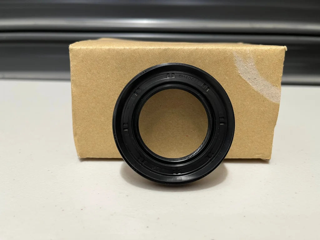 Oil Seal Transfer Case Rear To Suit Nissan Skyline R32 Gtr / R33 R34 Gearbox And Transmission