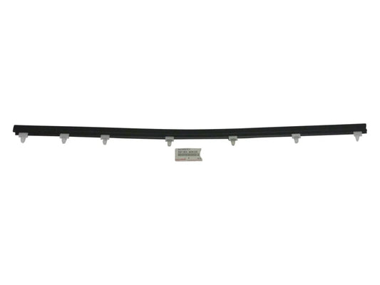 Outer Belt Mould (Right Front Door) To Suit For Landcruiser 70 75 78 79 68160-90K00 Exterior