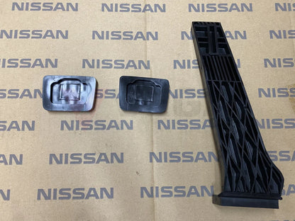 Pedal Set (3-piece) to suit Datsun 1200 B110 B120 - Vega Autosports