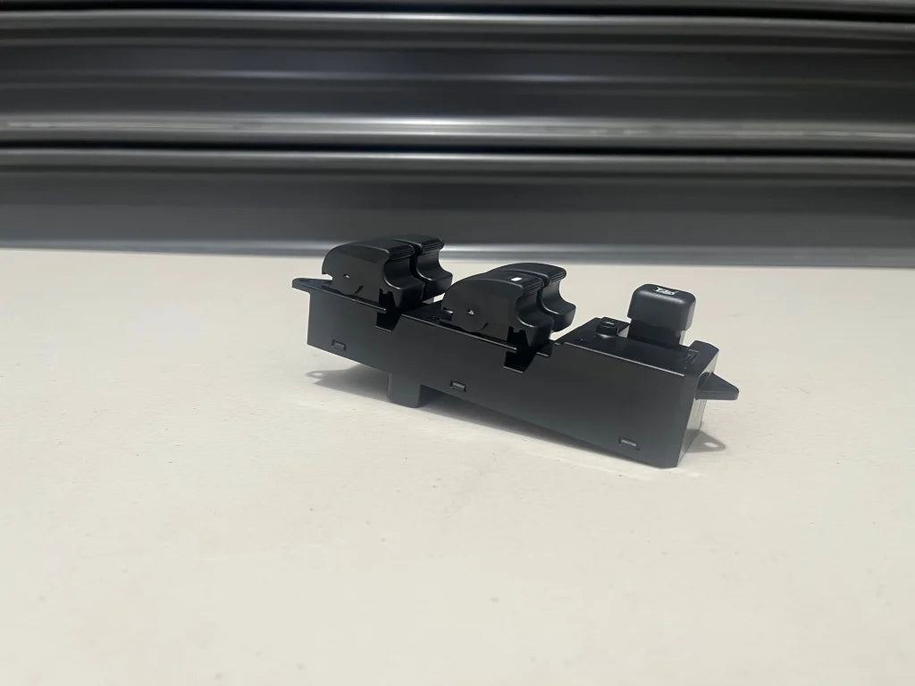 Power Window Switch (Front Rhs Driver) To Suit Mitsubishi Lancer Evolution 9 Ct9A 8608A097