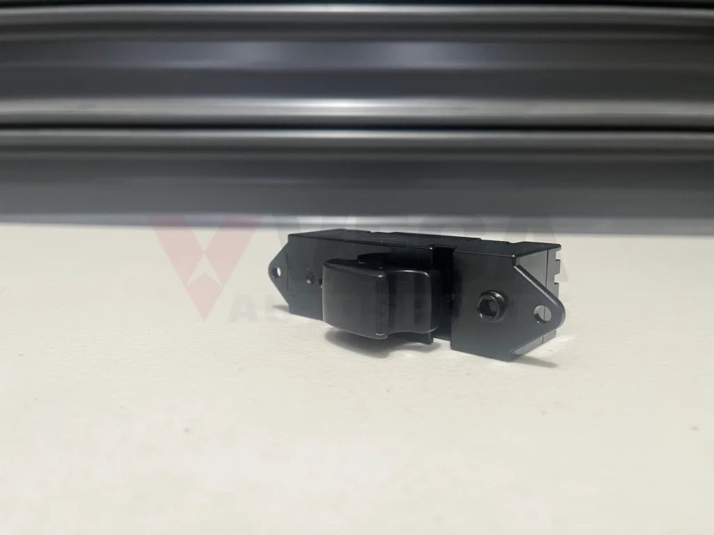 Power Window Switch (Rear Lhs Passenger) To Suit Mitsubishi Lancer Evolution 7 / 8 Ct9A Mr587880