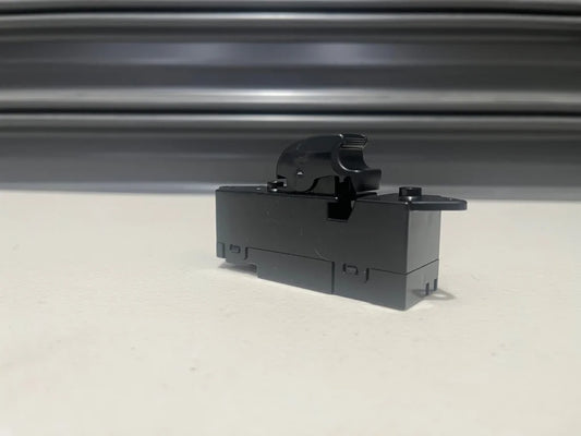 Power Window Switch (Rear Lhs Passenger) To Suit Mitsubishi Lancer Evolution 7 / 8 Ct9A Mr587880