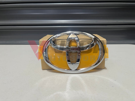 Radiator Grill Emblem to suit Toyota Landcruiser UZJ100 90975-02046 Emblems Badges and Decals