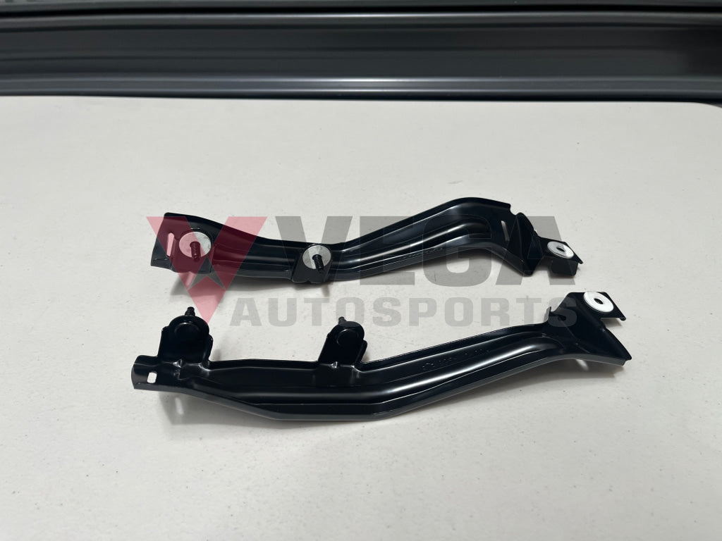 Rear Bumper Bracket (Rhs & Lhs) To Suit Nissan Skyline R32 Models 85220-04U00 / 85221-04U00 Exterior