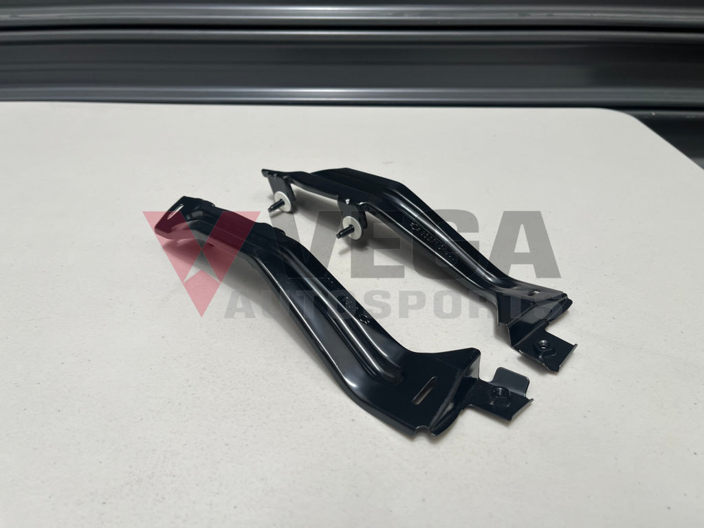 Rear Bumper Bracket (Rhs & Lhs) To Suit Nissan Skyline R32 Models 85220-04U00 / 85221-04U00 Exterior