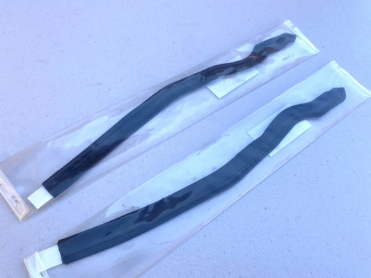 Rear Bumper to Rear Quarter Rubber RHS/LHS to suit R32 GTR, GTS-t, GTS, GTS4 - Vega Autosports