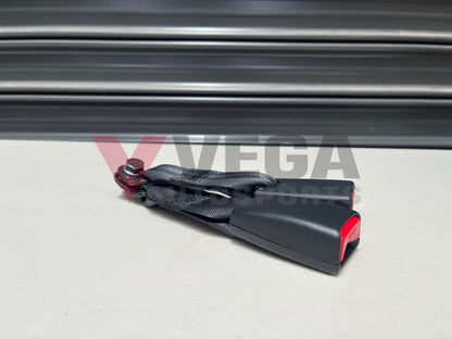 Rear Centre Buckle Set To Suit Mitsubishi Lancer Evolution 7 / 8 9 - 7000B538 Interior