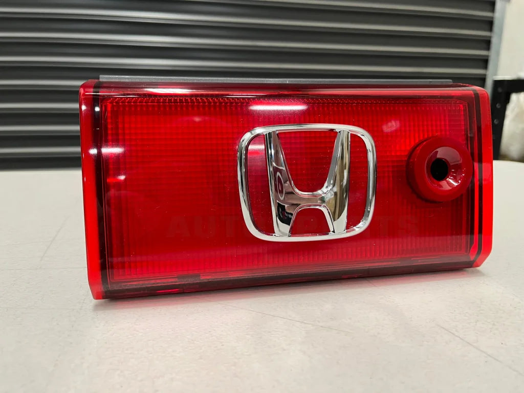 Rear Centre Garnish To Suit Honda Nsx Na1 Na2 75520-Sl0-023 Electrical