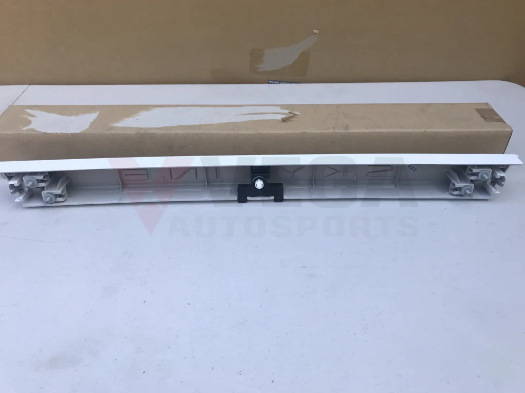 Rear Centre Tail light Garnish to Nissan Skyline R33 GTR / GTS-T / GTS - Vega Autosports