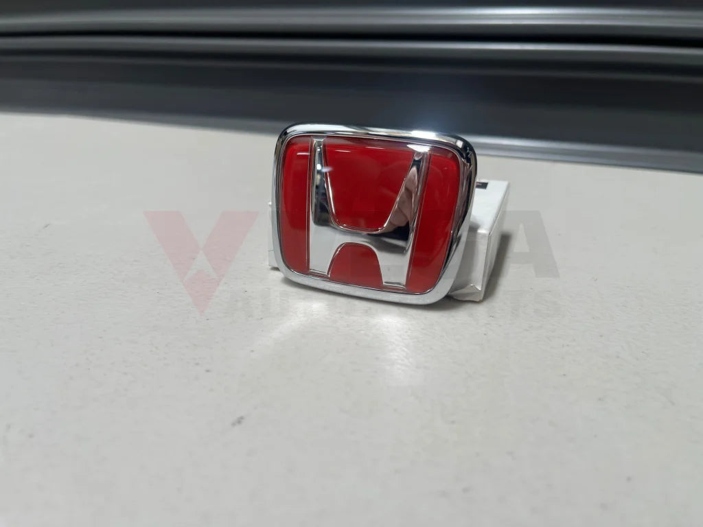 Rear Emblem Honda To Suit Civic Ek9 Type R 75701-S03-Z00 Emblems Badges And Decals