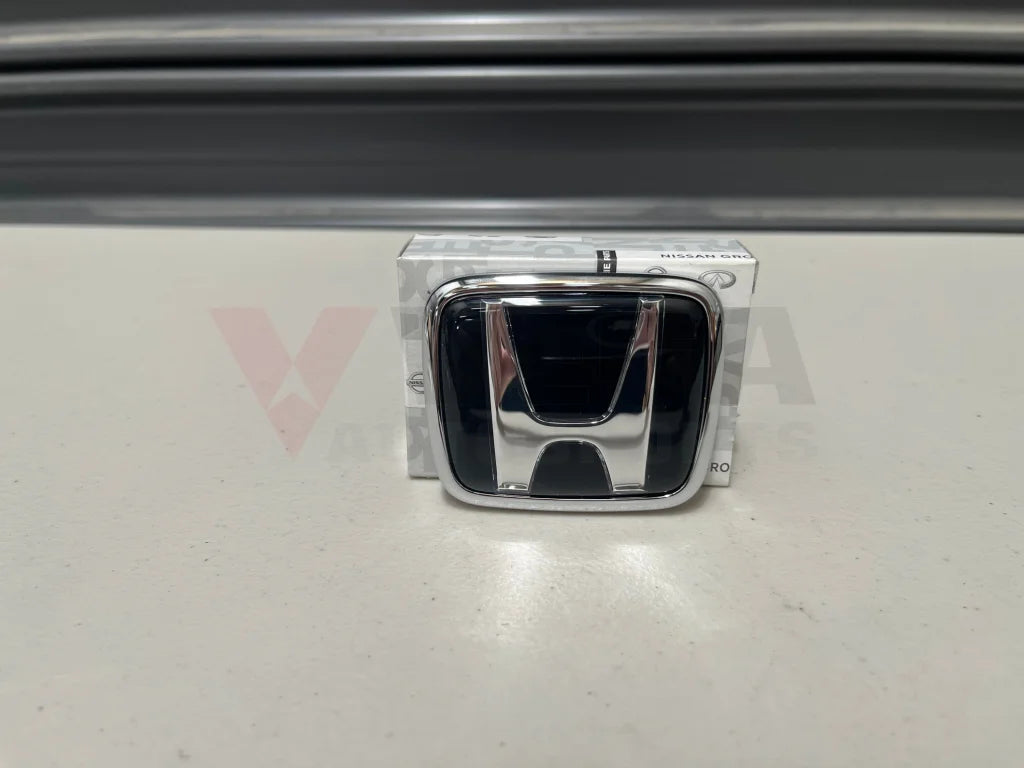 Rear Emblem "Honda" to suit Honda S2000 AP1 AP2 *NH547* 75701-S2A-000ZB *Discontinued* - Vega Autosports