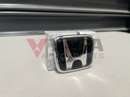 Rear Emblem "Honda" to suit Honda S2000 AP1 AP2 *NH547* 75701-S2A-000ZB *Discontinued* - Vega Autosports